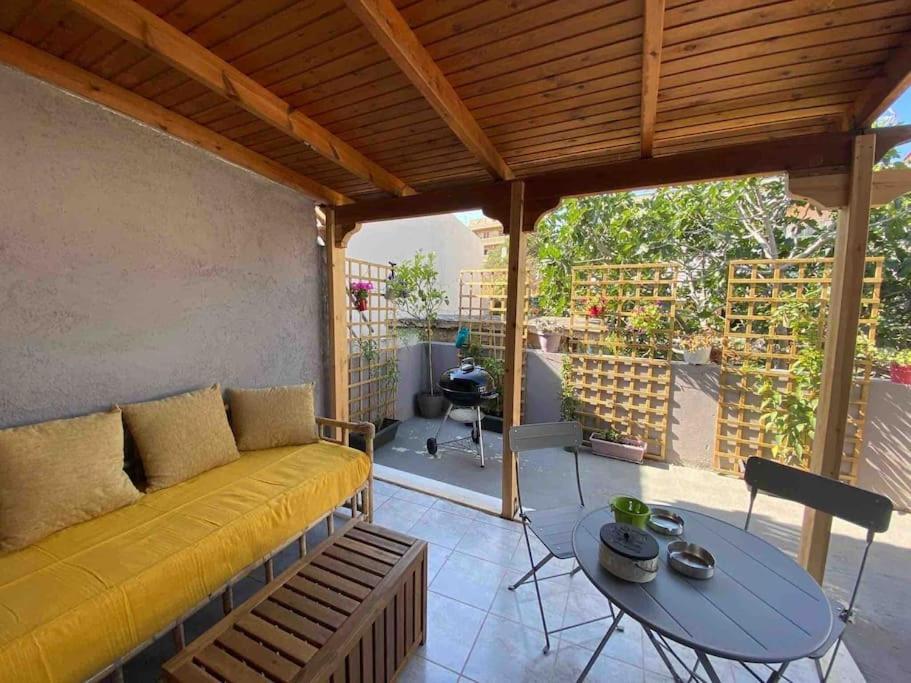 New! Flower Patio House 2 Bdr - Bbq - Wash Machine Lávrion Esterno foto